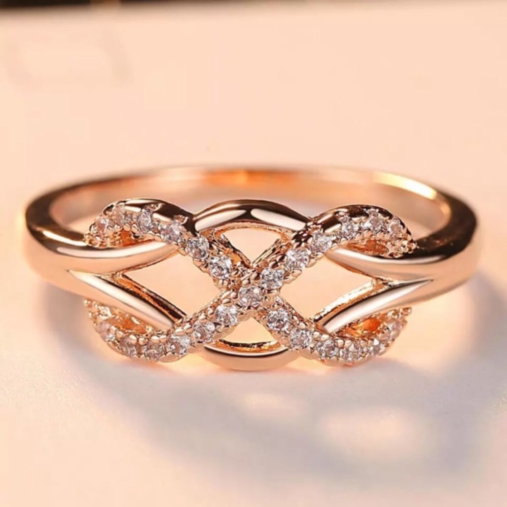 ♾  18K rose gold plated infinite ring - Picture 2 of 8